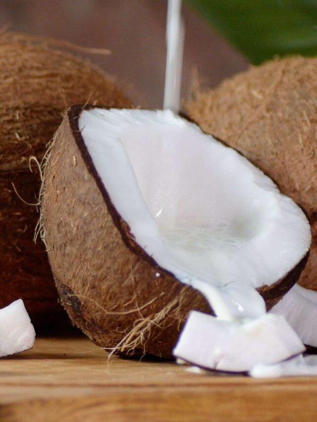 top16benefitsofcoconutwater-01705413513